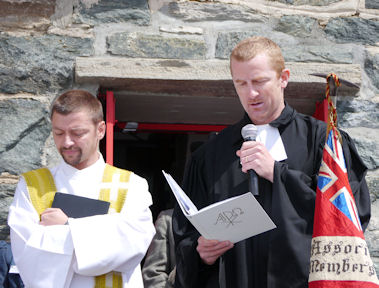 hut blessing